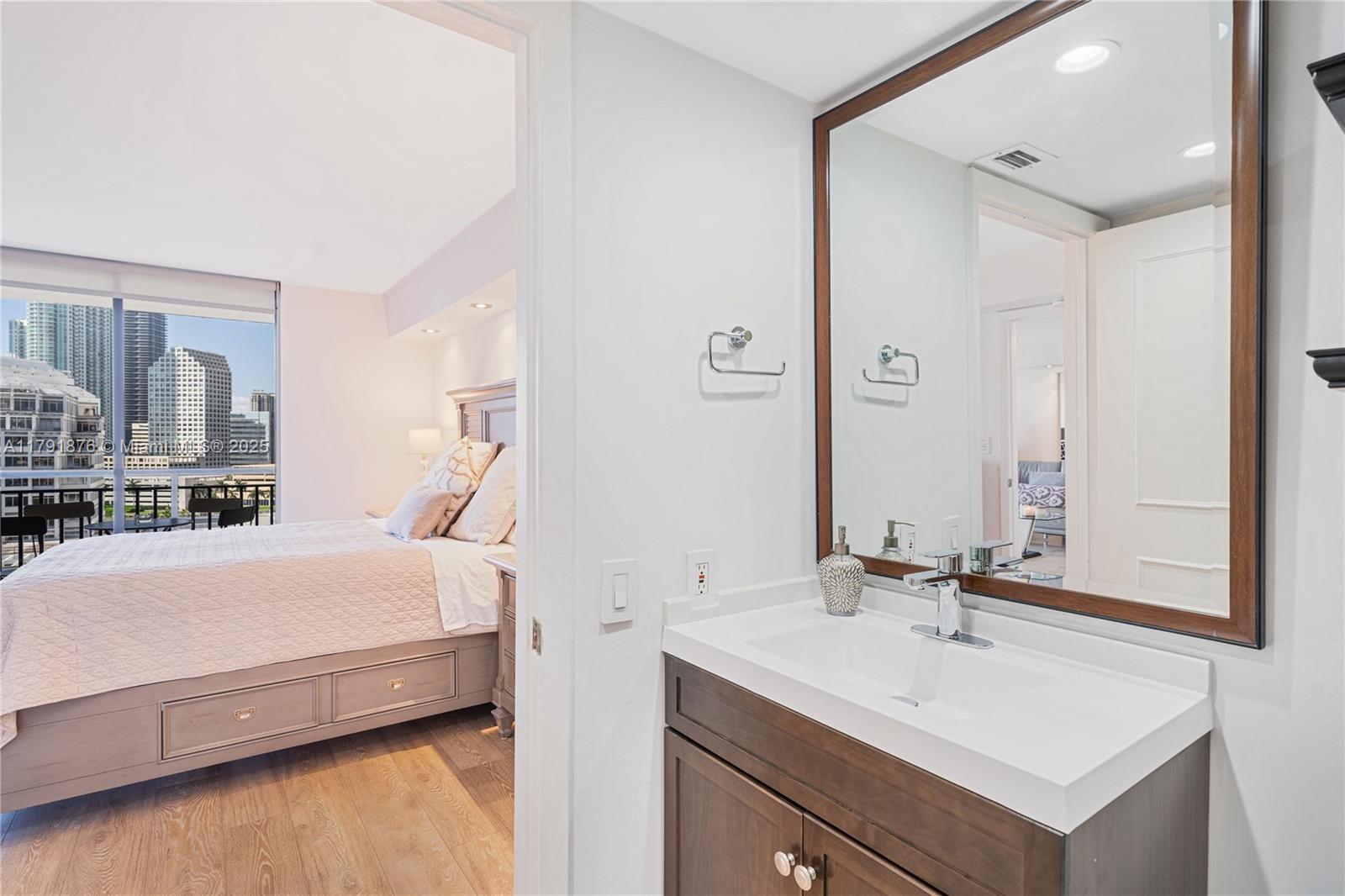 BRICKELL KEY II CONDO - Residential