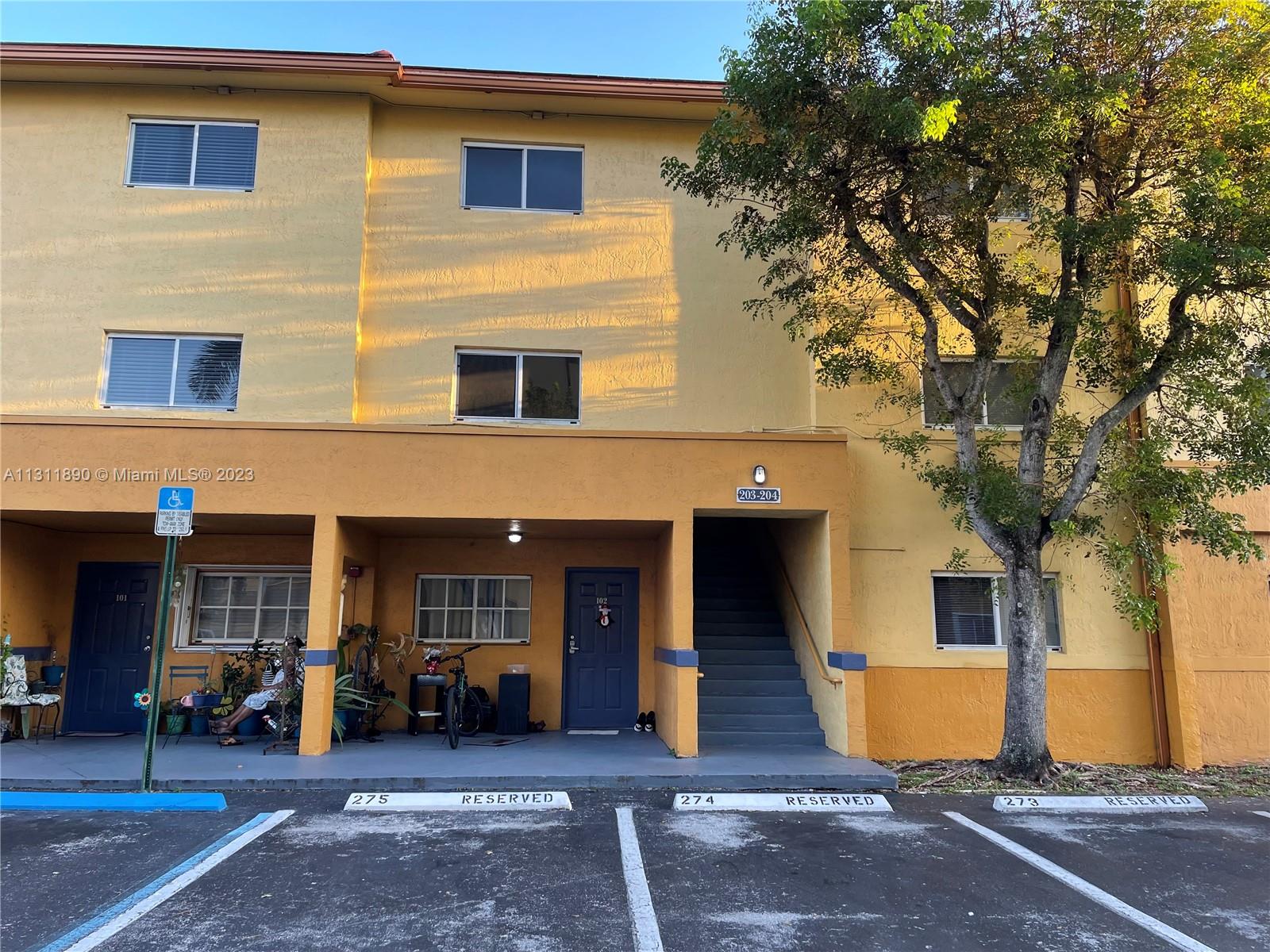 WATERVIEW CONDO - Residential Lease