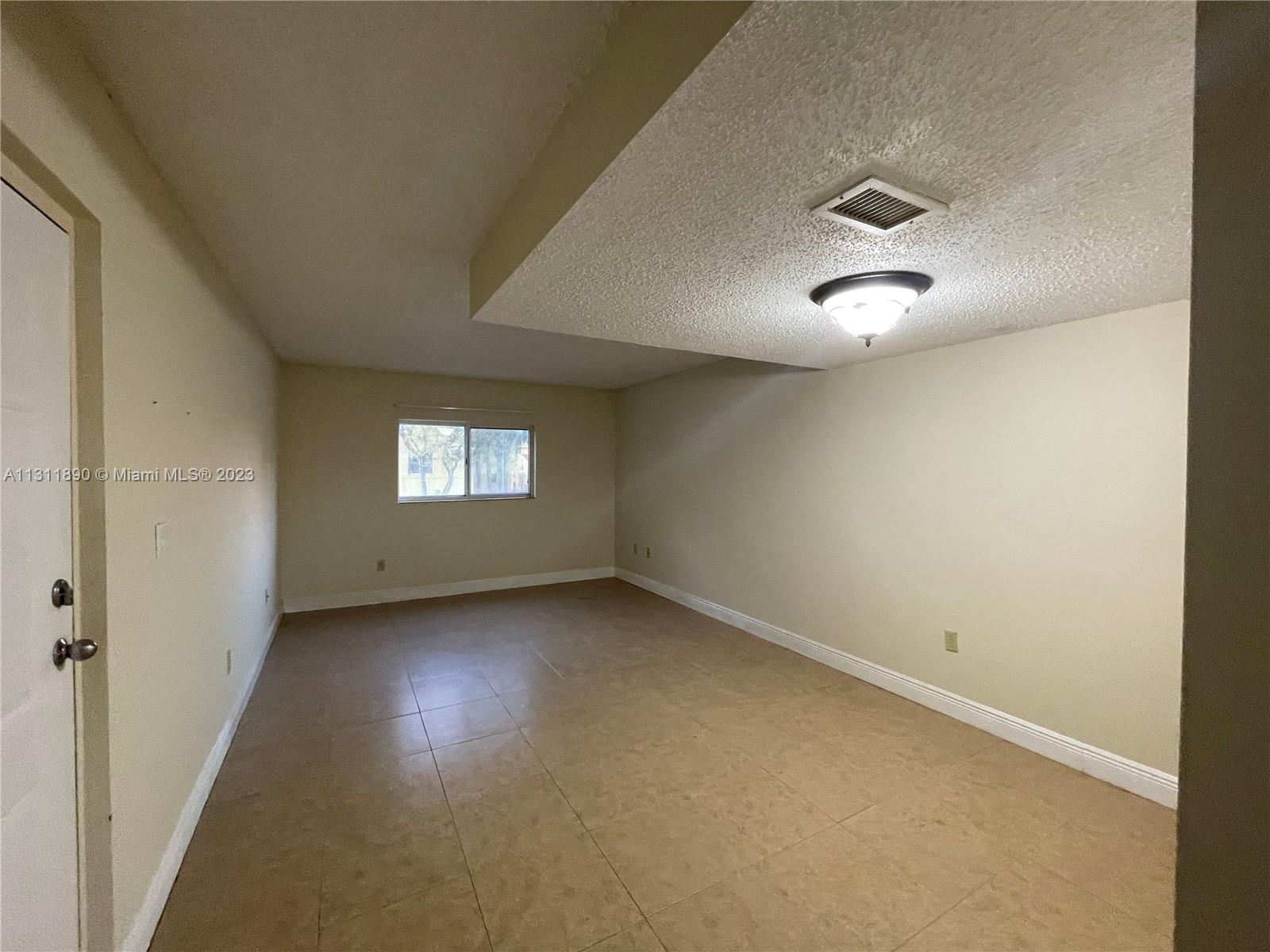 WATERVIEW CONDO - Residential Lease