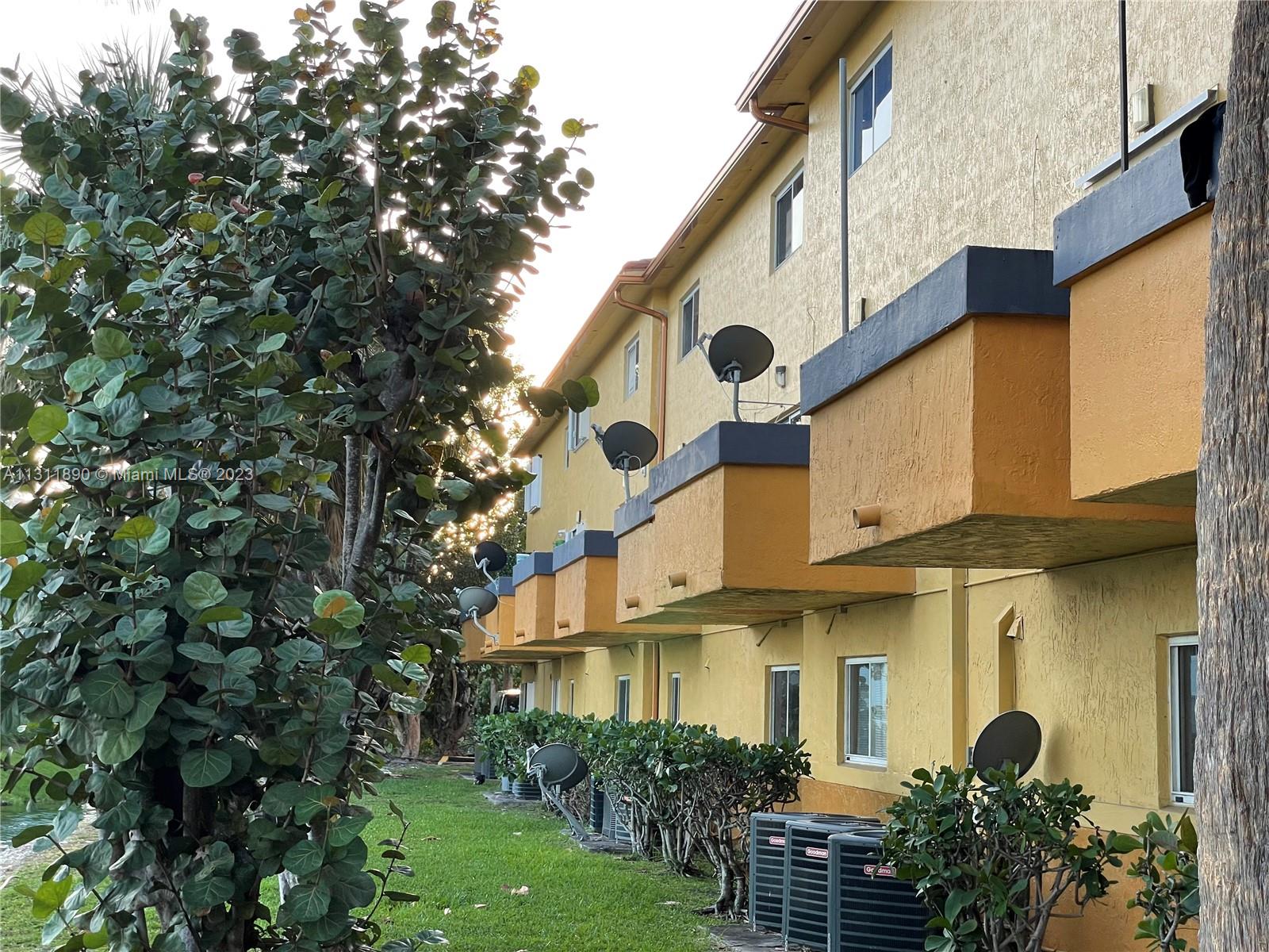 WATERVIEW CONDO - Residential Lease