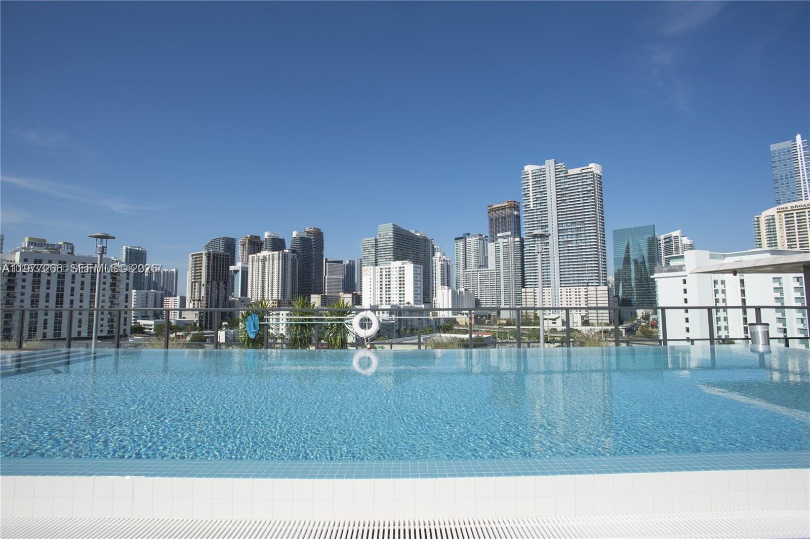 CASSA BRICKELL CONDO - Residential