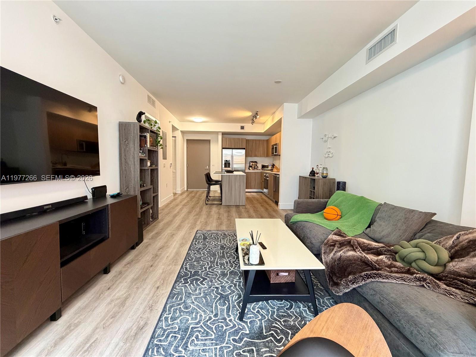 CASSA BRICKELL CONDO - Residential