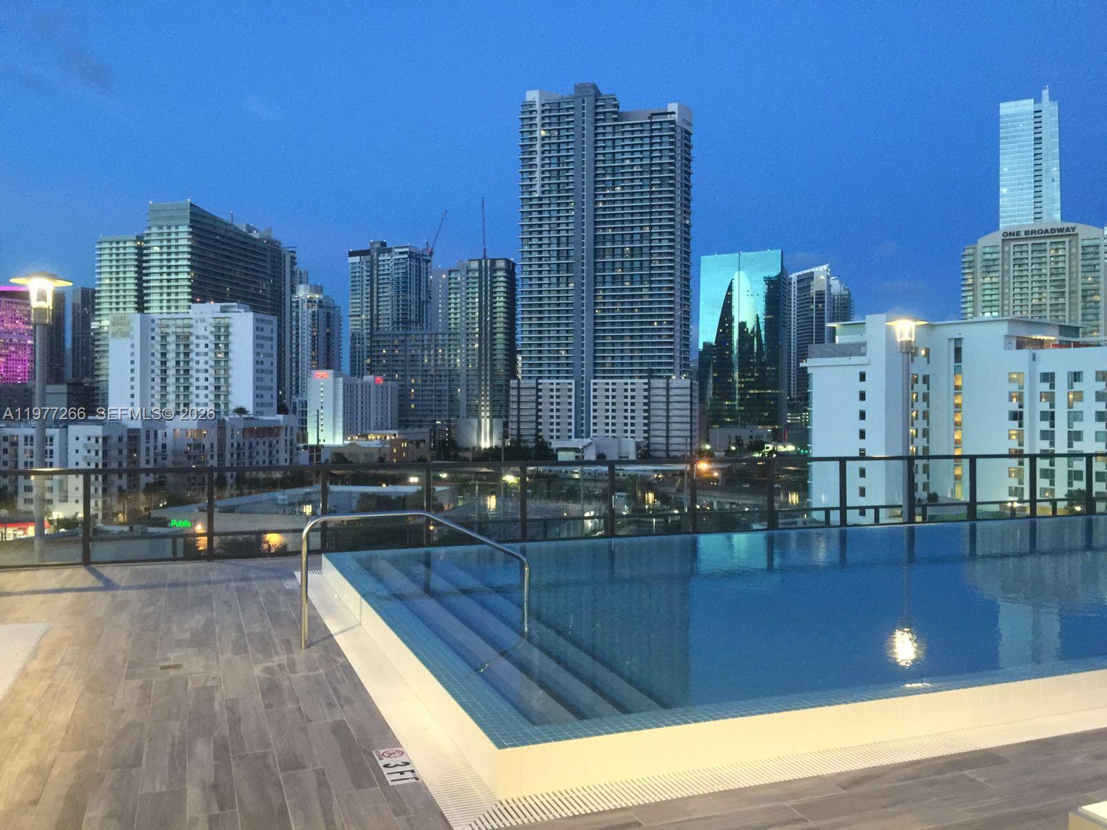 CASSA BRICKELL CONDO - Residential