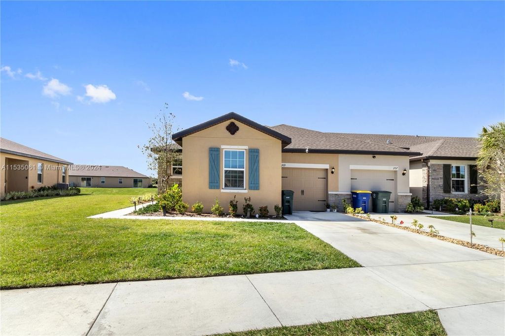 Photo of 1709 Party Pl #1709, Fort Pierce, FL 34947 (MLS # A11535061)