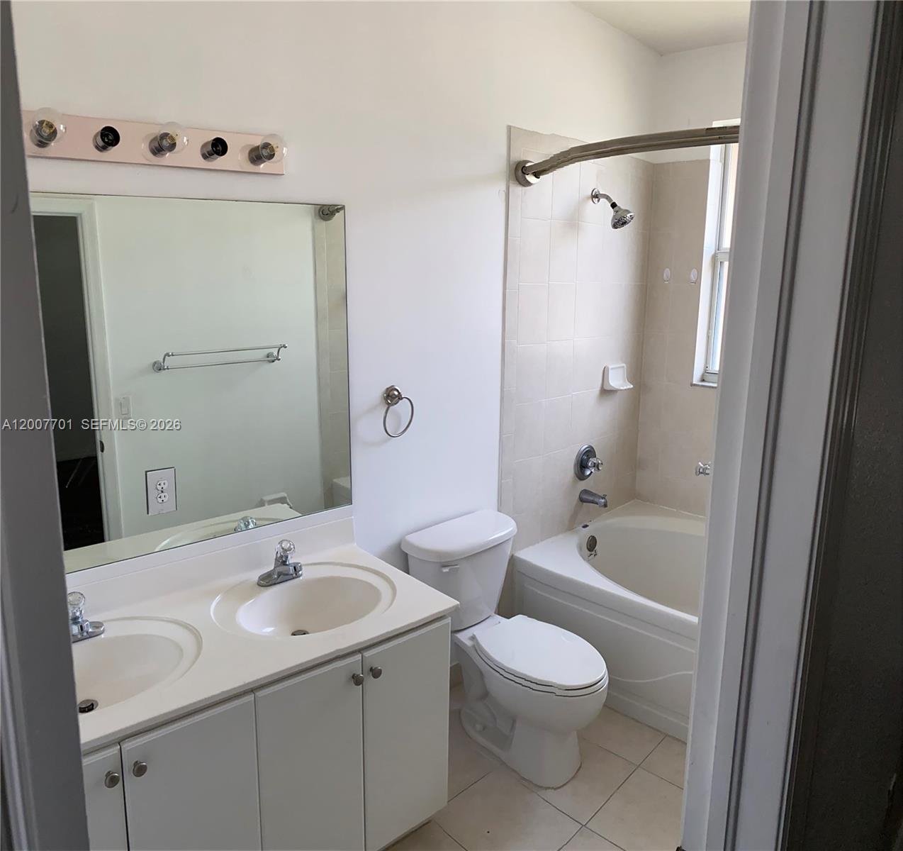 CENTURY GARDENS AT TAMIAM - Residential