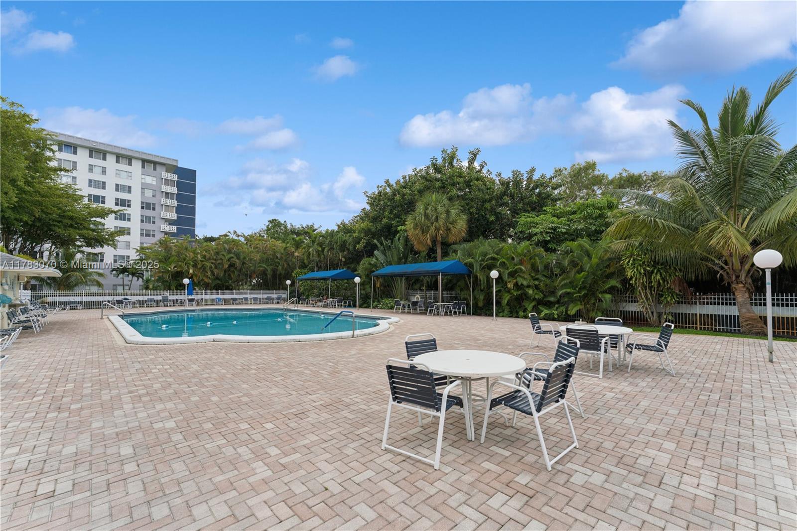 HILLCREST NO 21 CONDO - Residential
