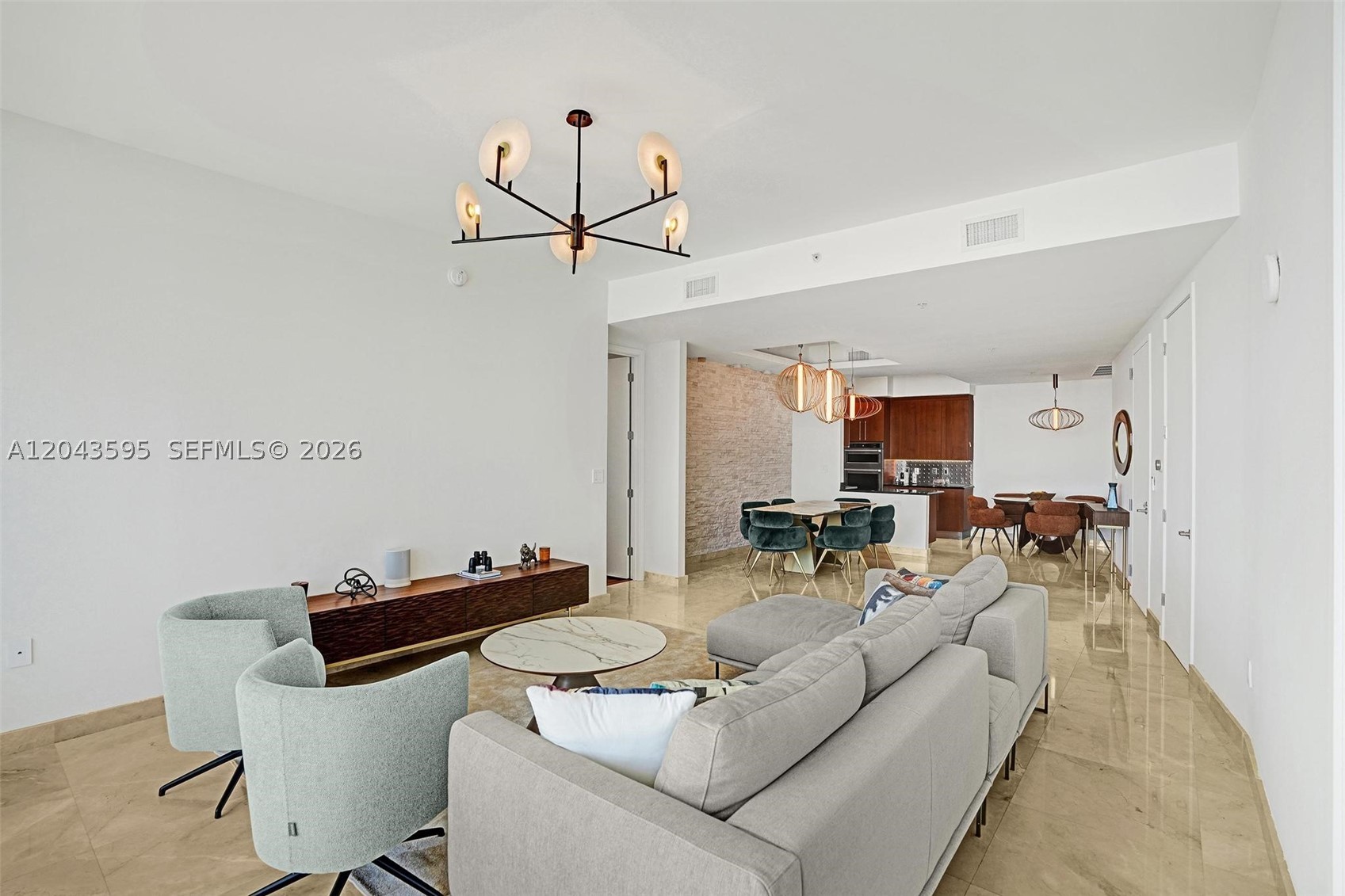 18101 Collins Ave 1607