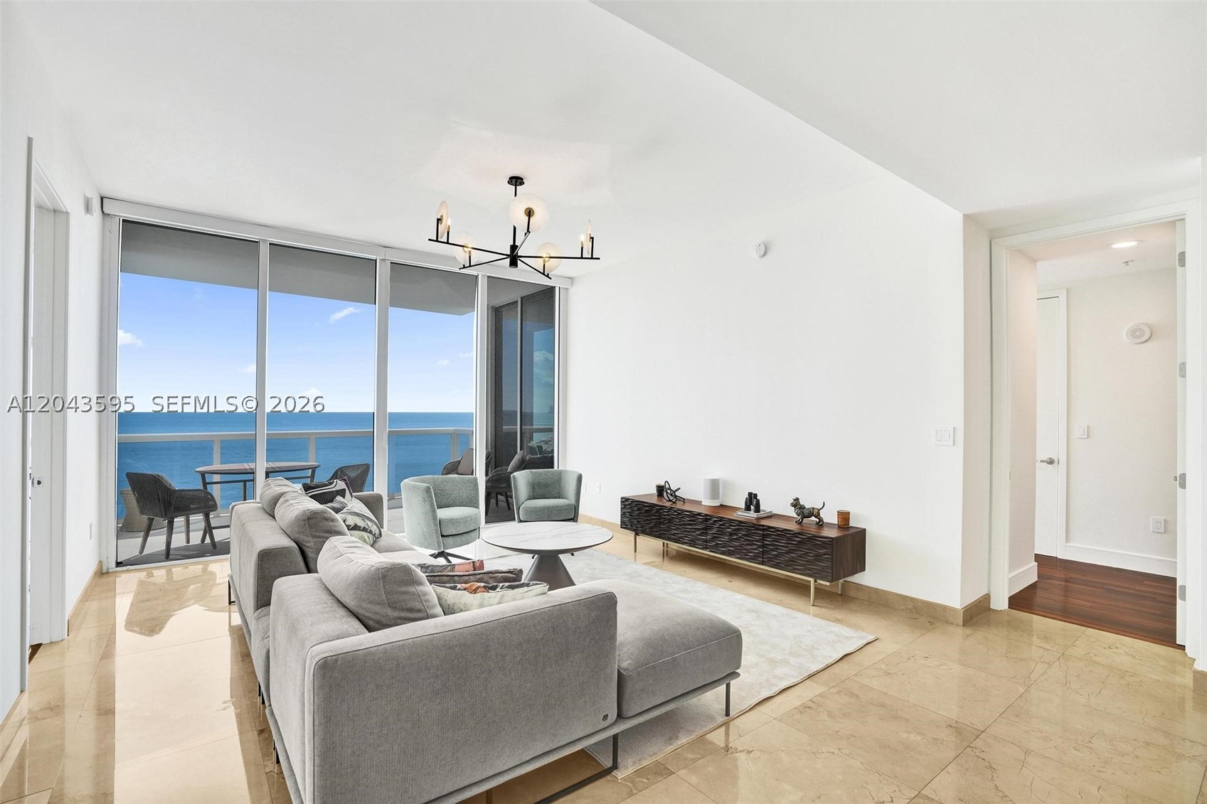 18101 Collins Ave 1607
