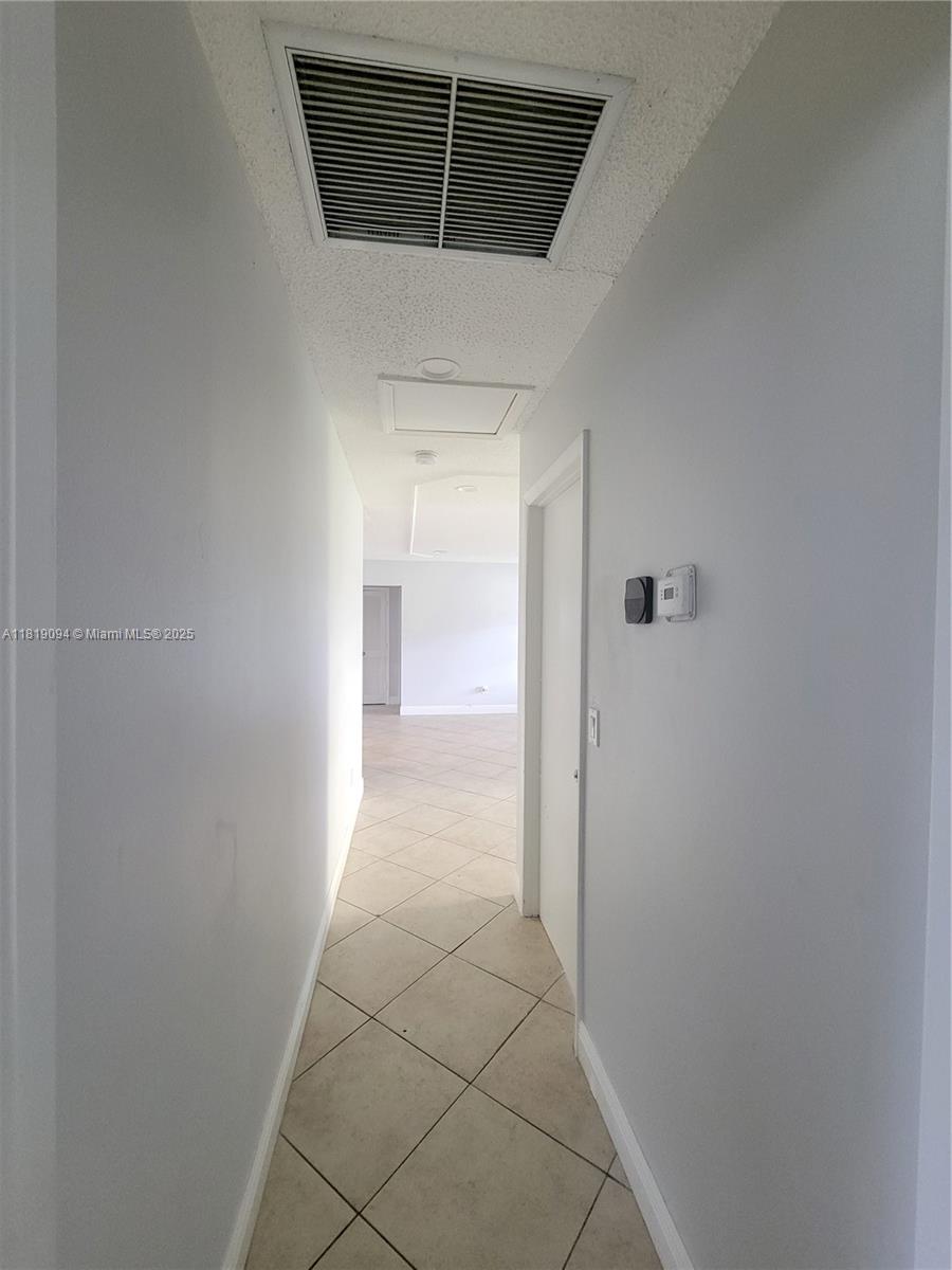 WESTFIELD AT WPB - Residential Lease