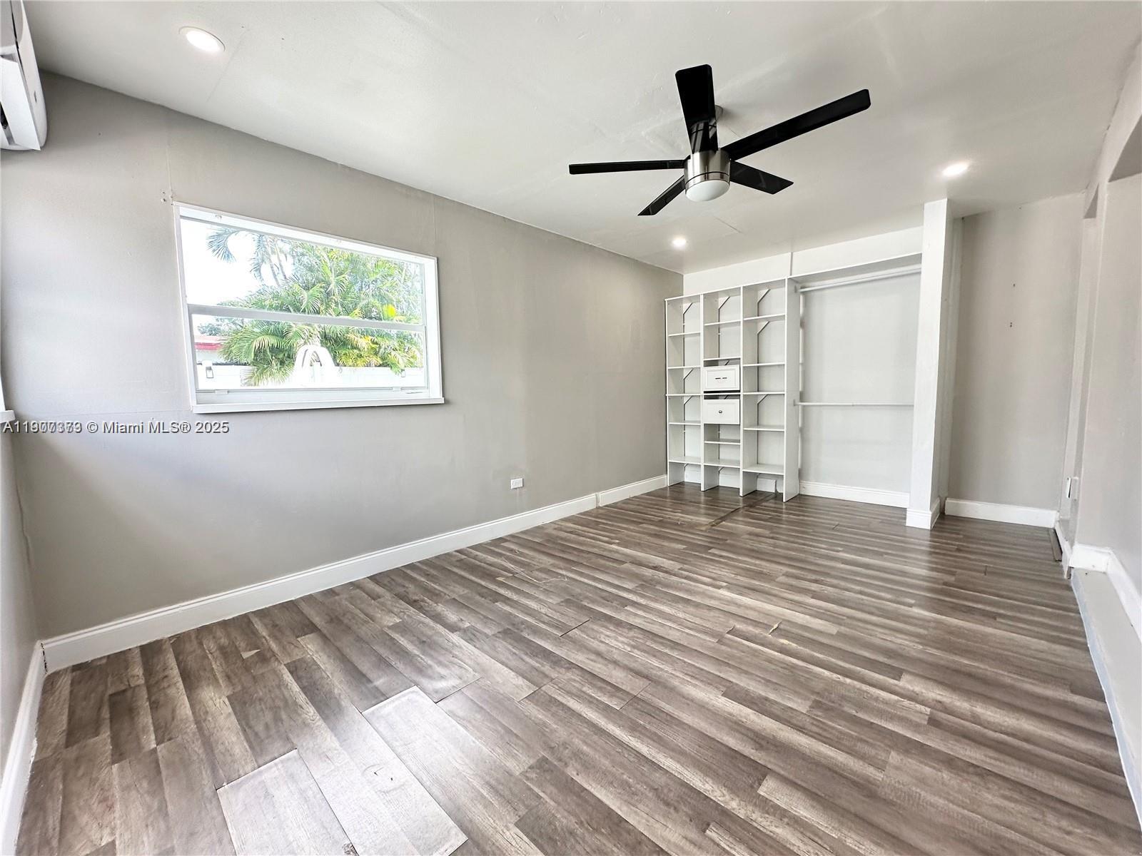 TAMARAC LAKES NORTH 3RD S - Residential