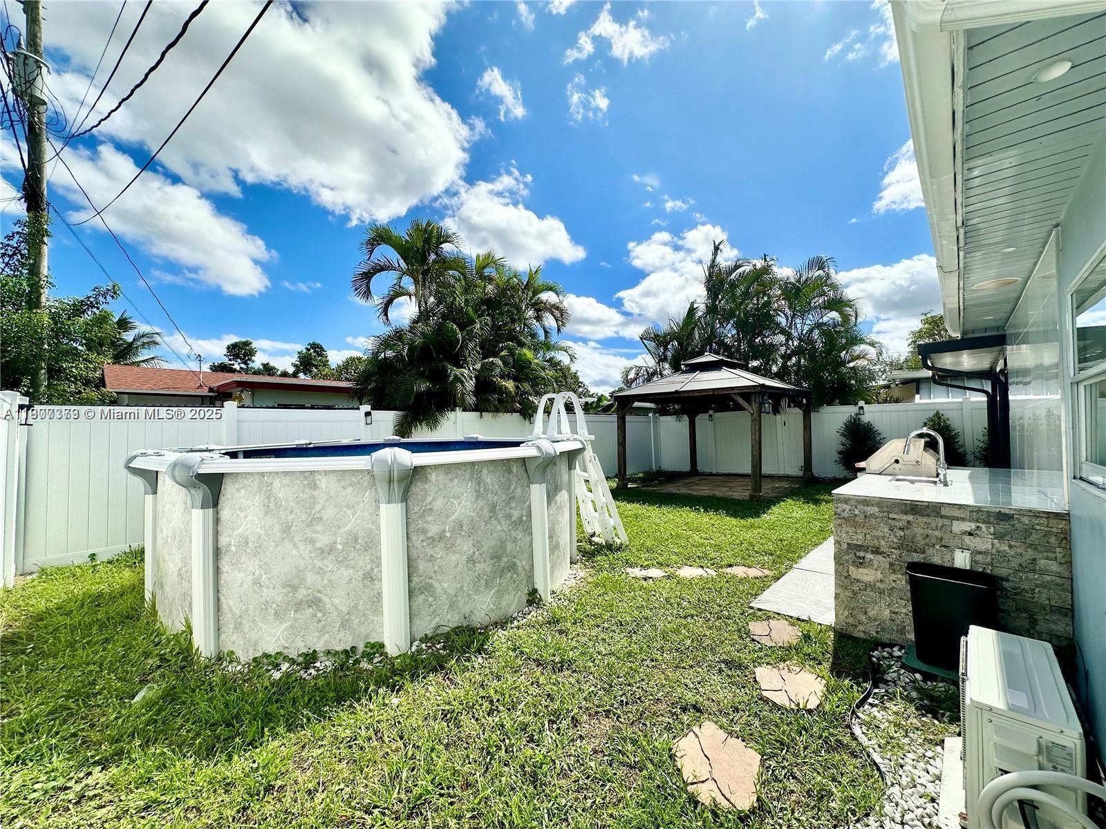 TAMARAC LAKES NORTH 3RD S - Residential