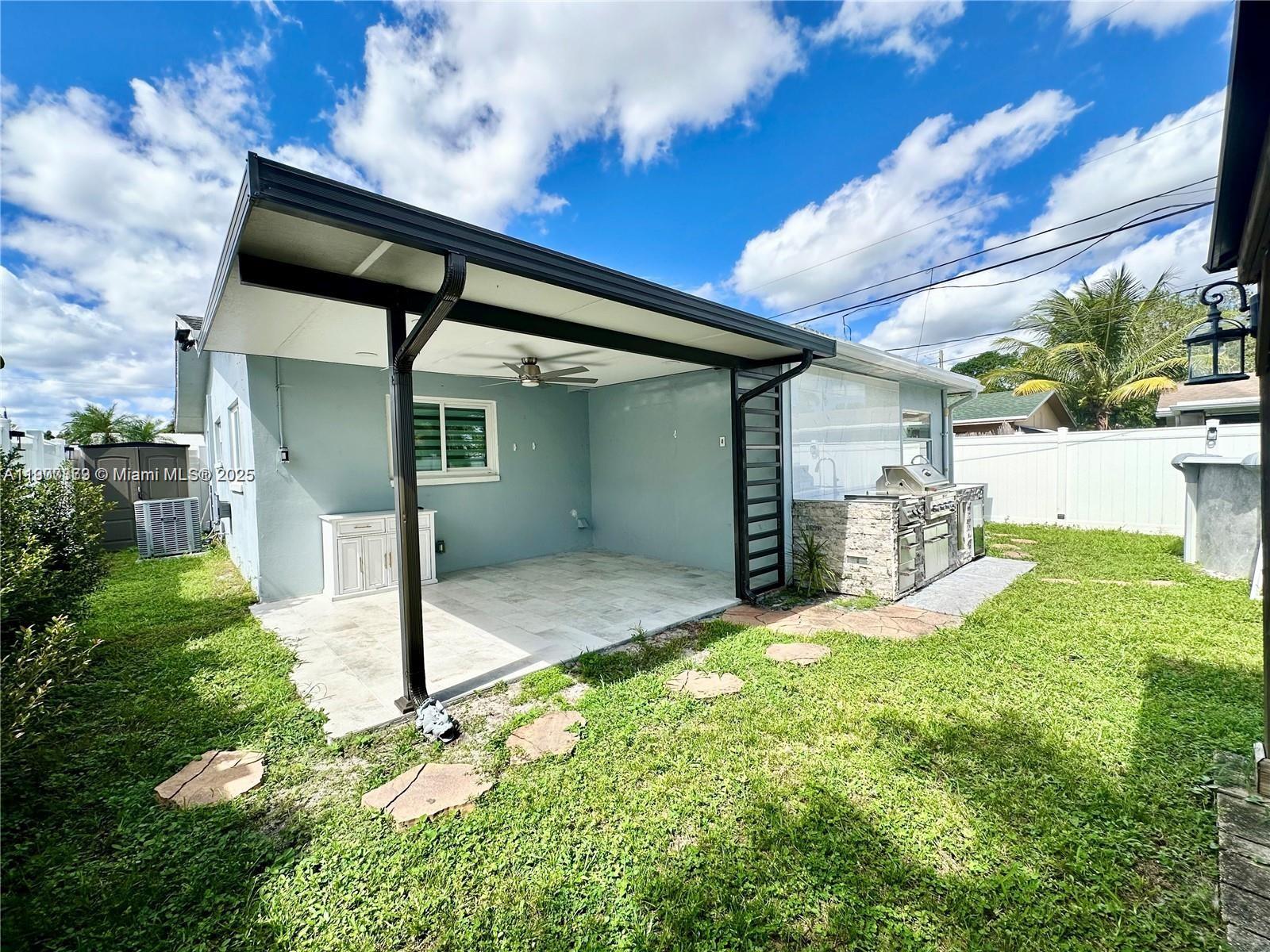 TAMARAC LAKES NORTH 3RD S - Residential