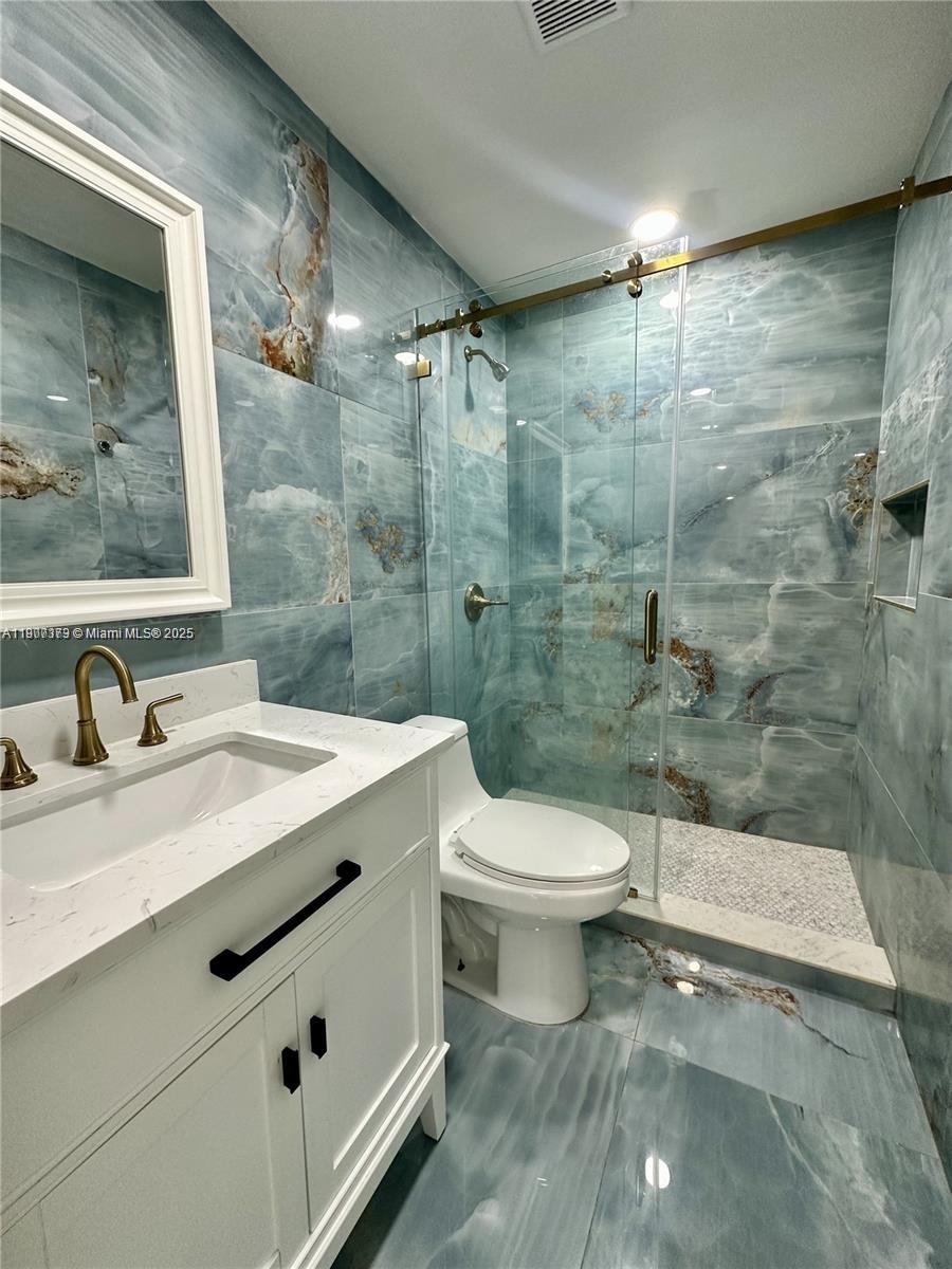 TAMARAC LAKES NORTH 3RD S - Residential