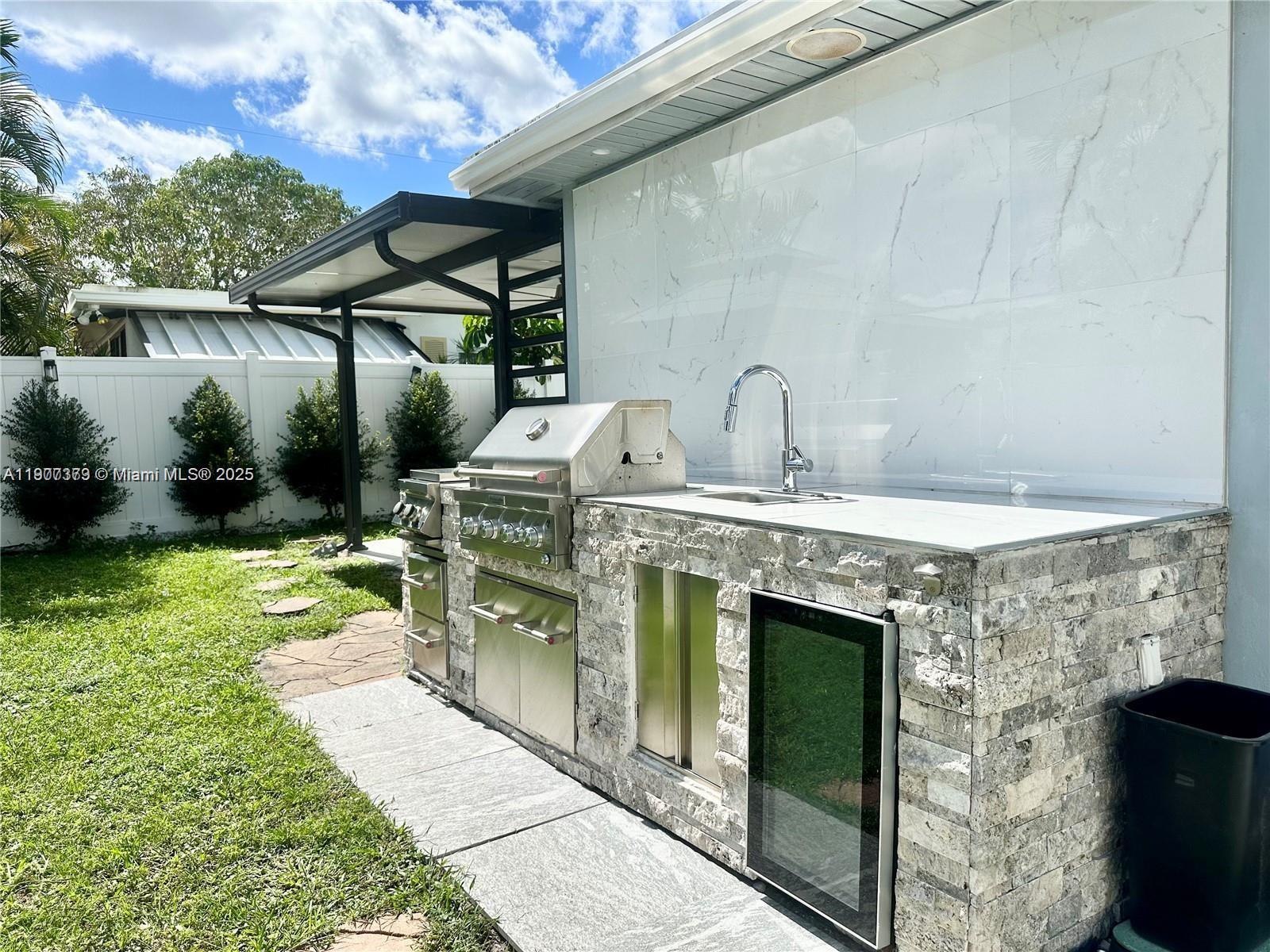 TAMARAC LAKES NORTH 3RD S - Residential