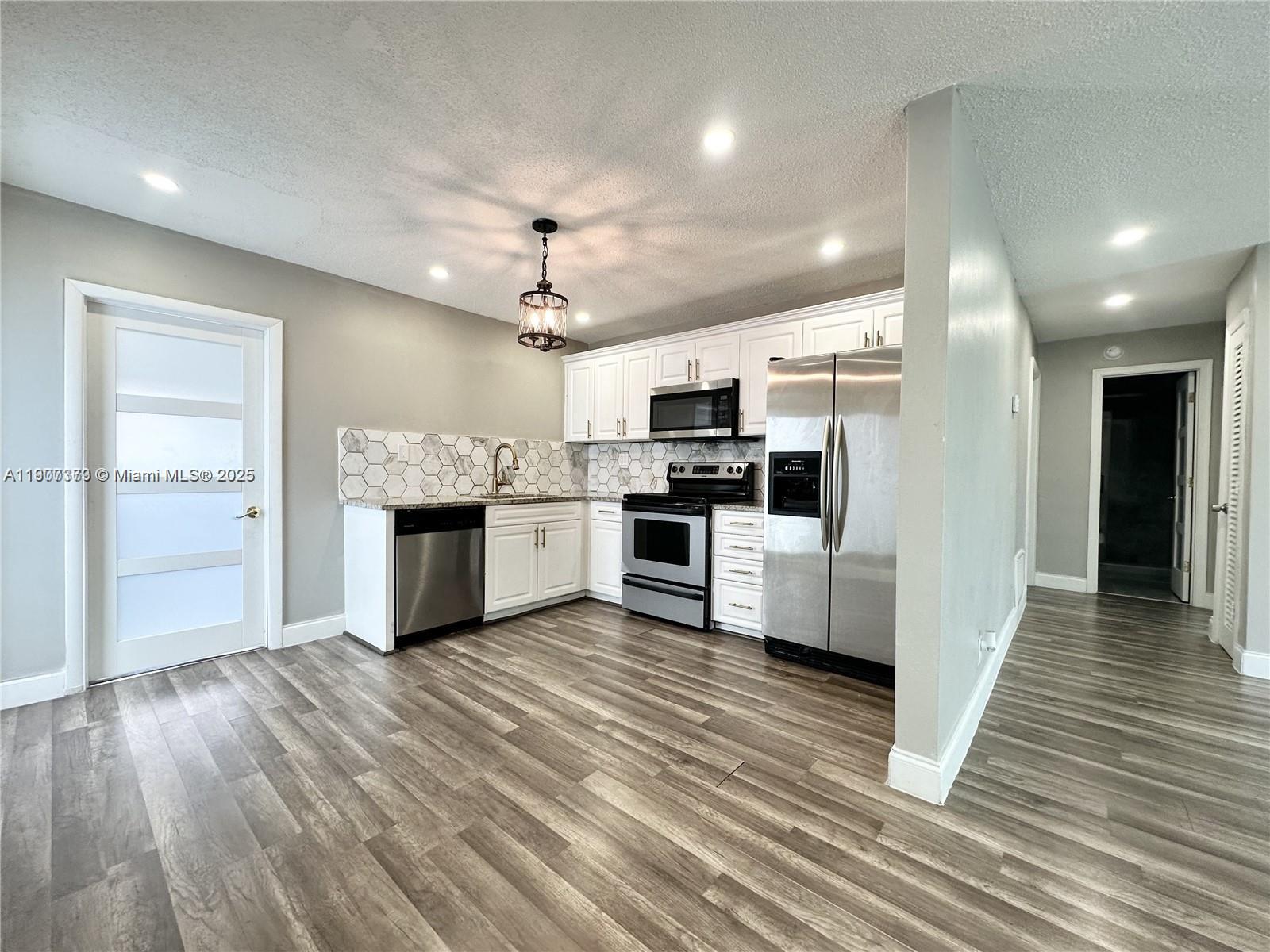 TAMARAC LAKES NORTH 3RD S - Residential