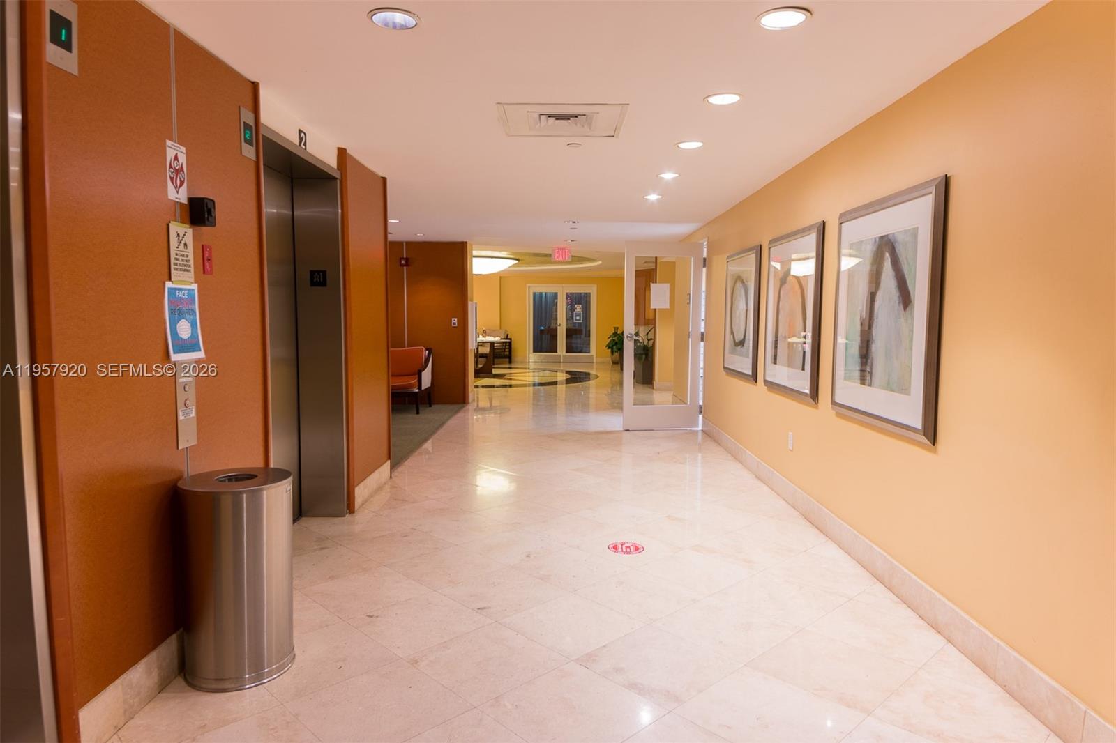 TOSCANO CONDO - Residential