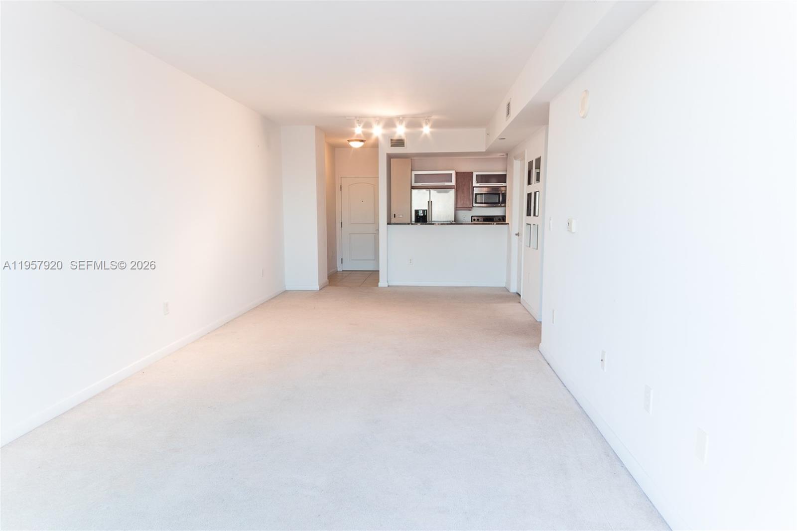 TOSCANO CONDO - Residential