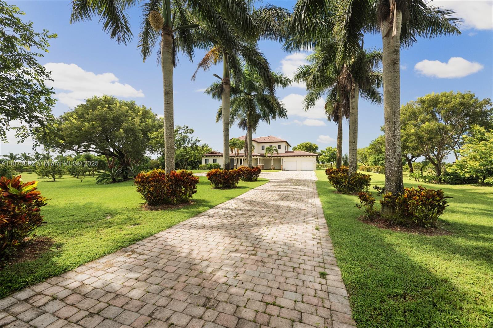 Ranchos Del Sol - Residential