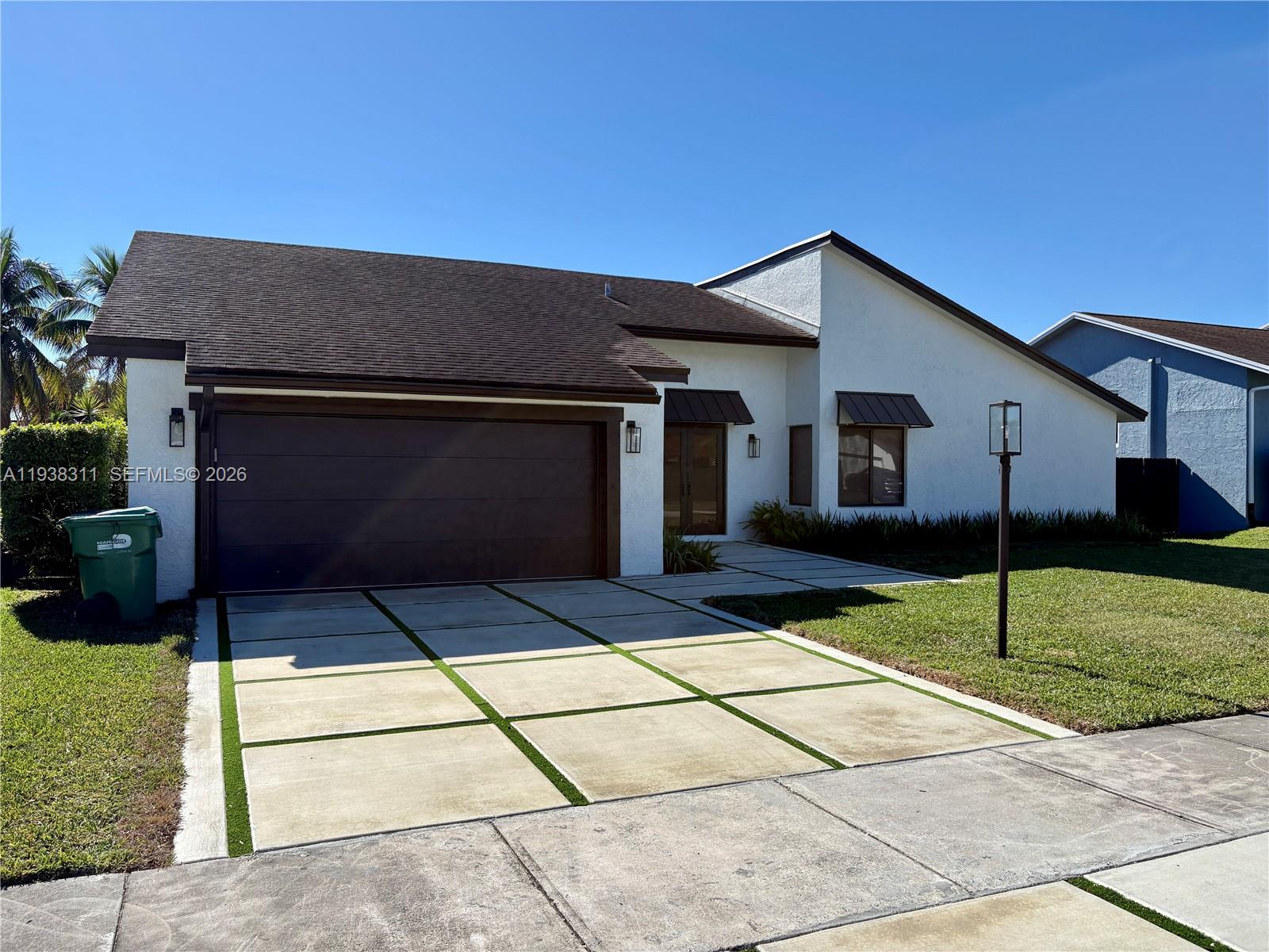 View photos, virtual tours, details... 13890 SW 108th St .