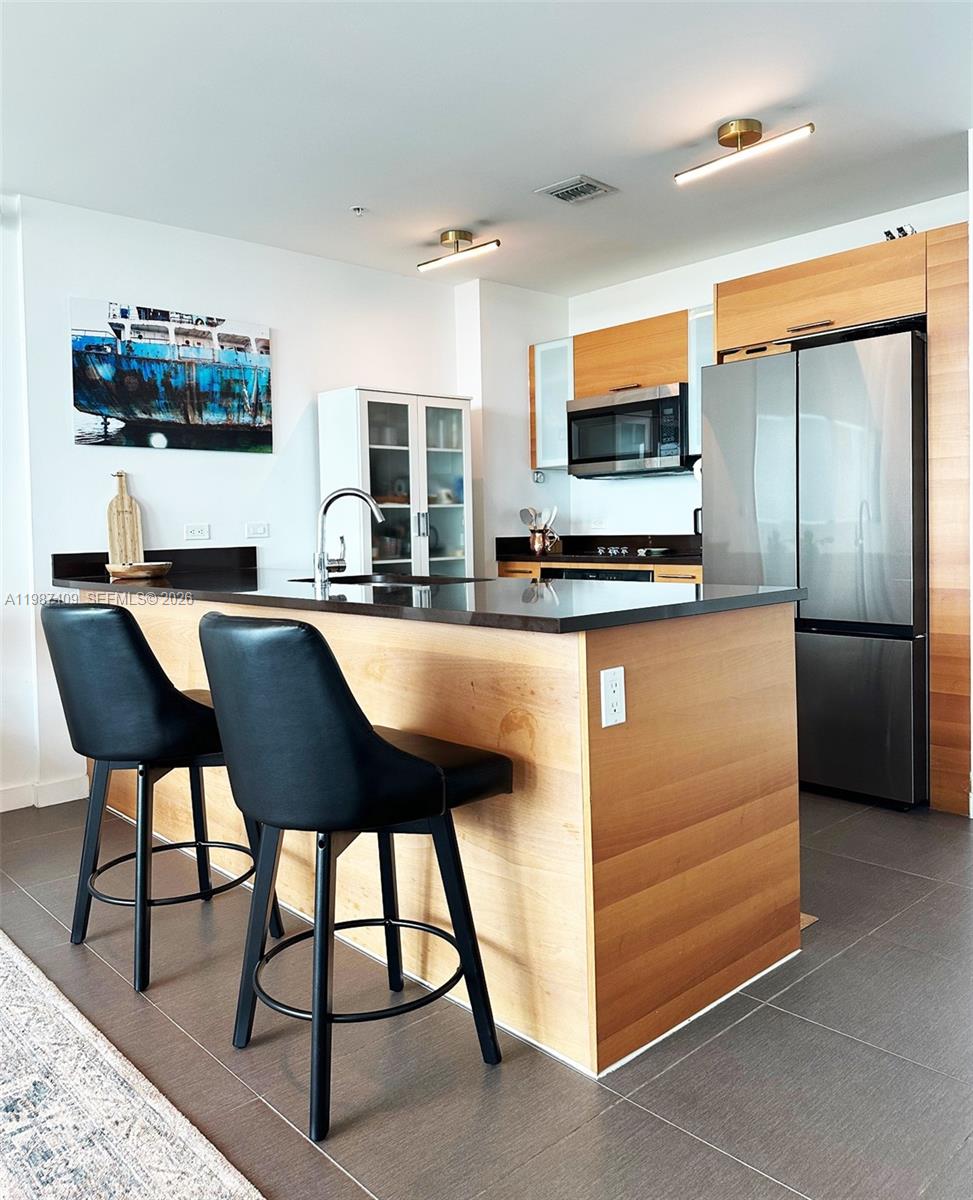 FOUR MIDTOWN MIAMI CONDO - Residential Lease