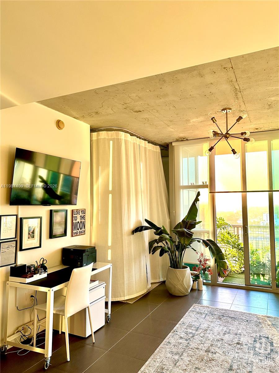 FOUR MIDTOWN MIAMI CONDO - Residential Lease