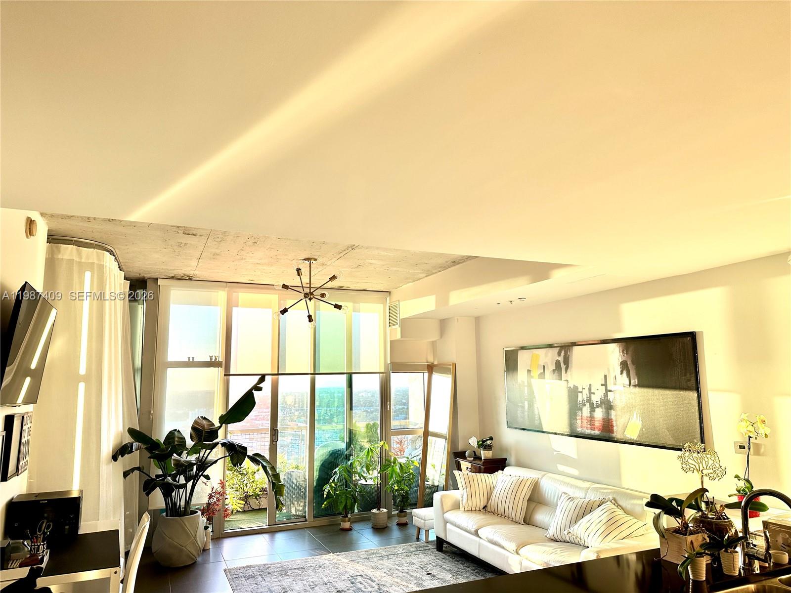 FOUR MIDTOWN MIAMI CONDO - Residential Lease