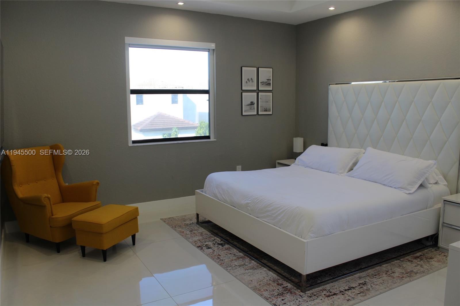 AQUABELLA NORTH - Residential