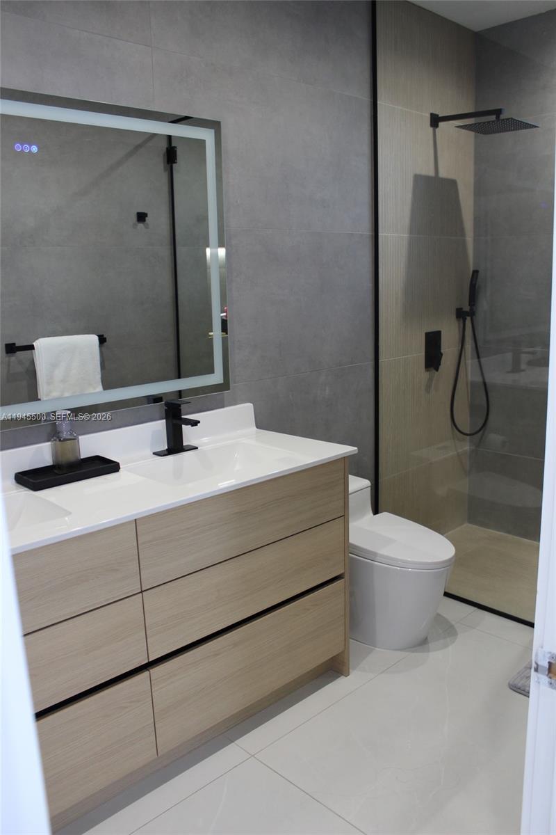 AQUABELLA NORTH - Residential