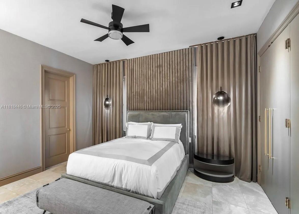 HIBISCUS ISLAND - Residential Lease