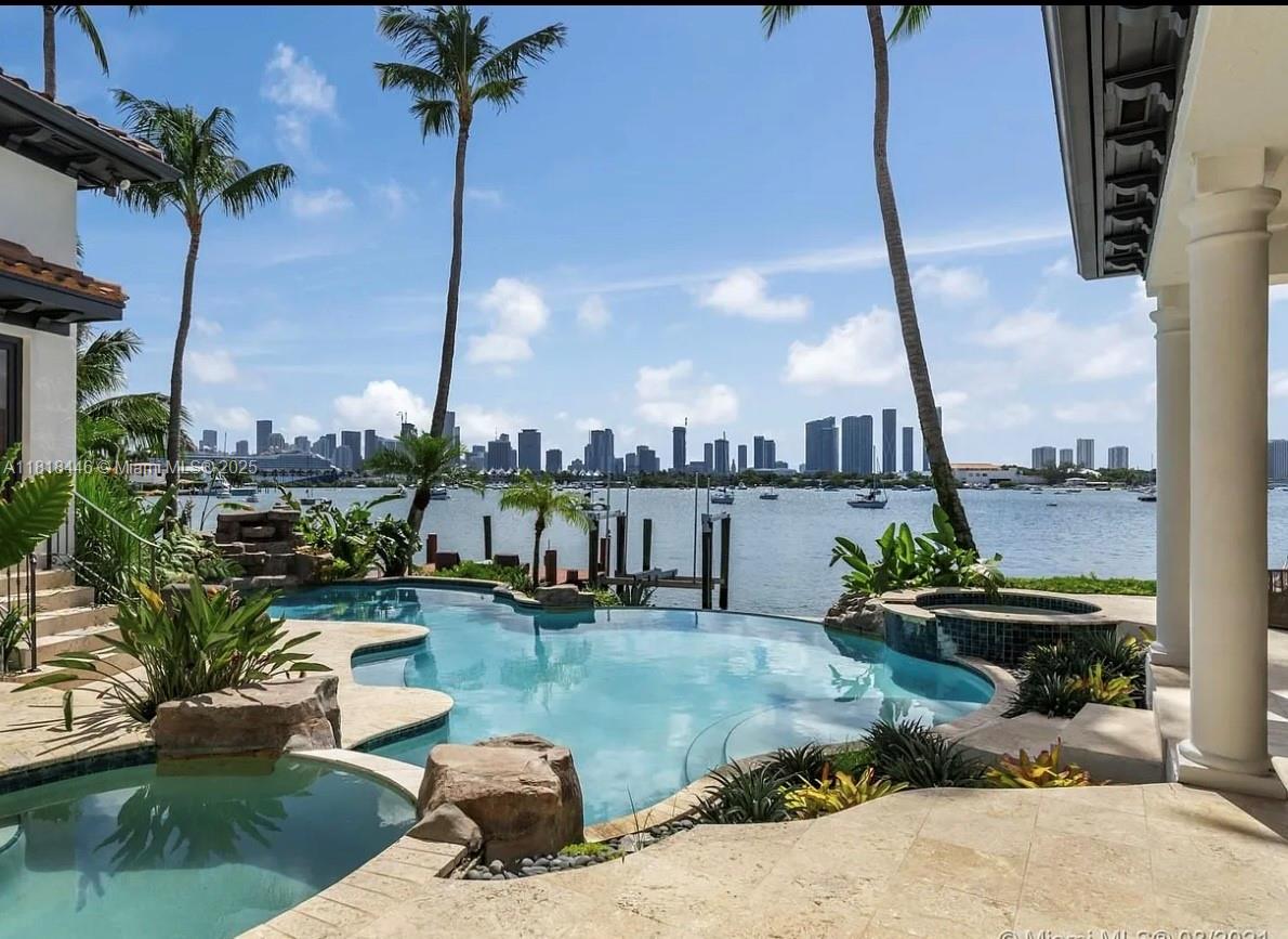 HIBISCUS ISLAND - Residential Lease