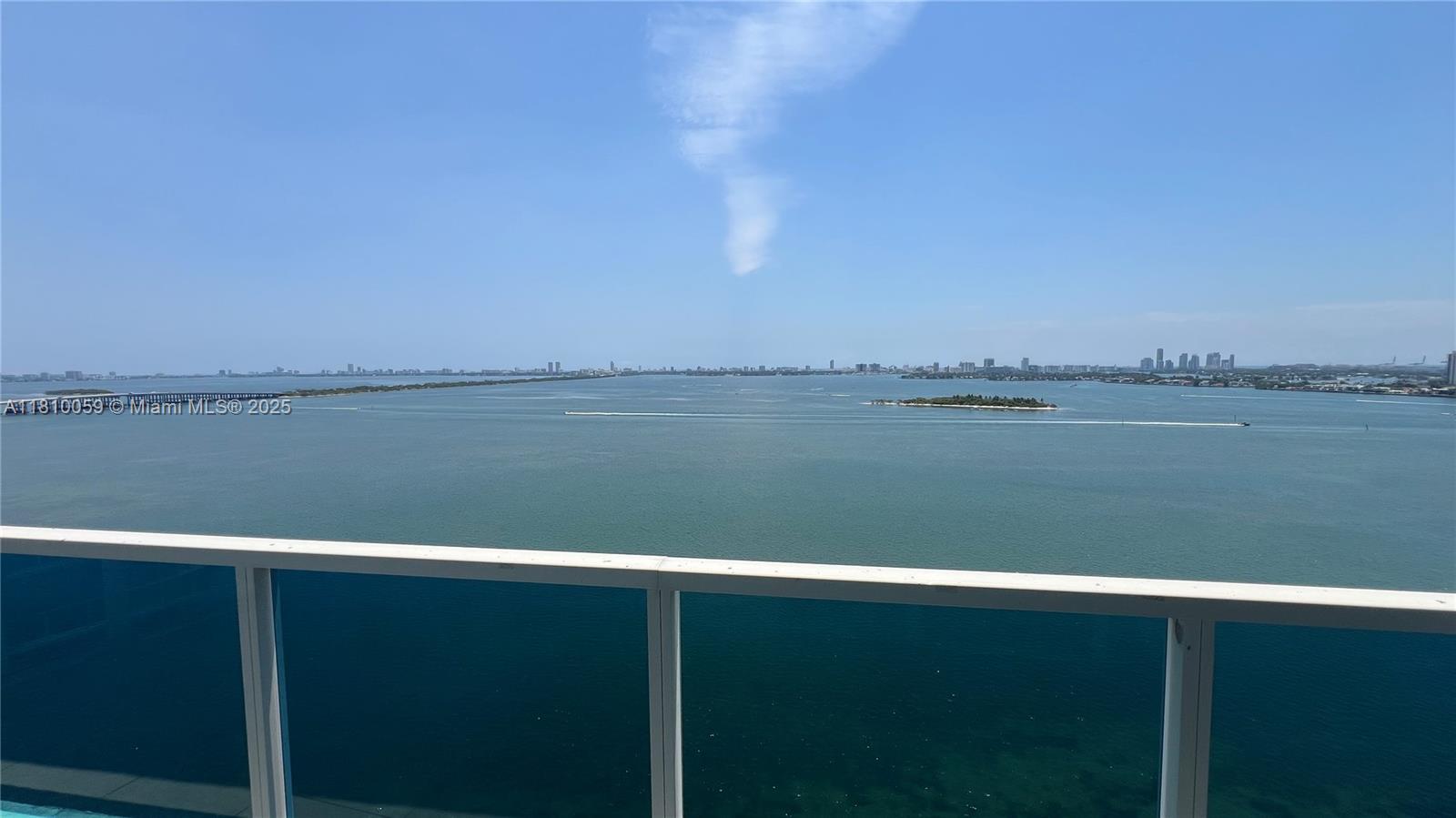 STAR LOFTS ON THE BAY CON - Residential
