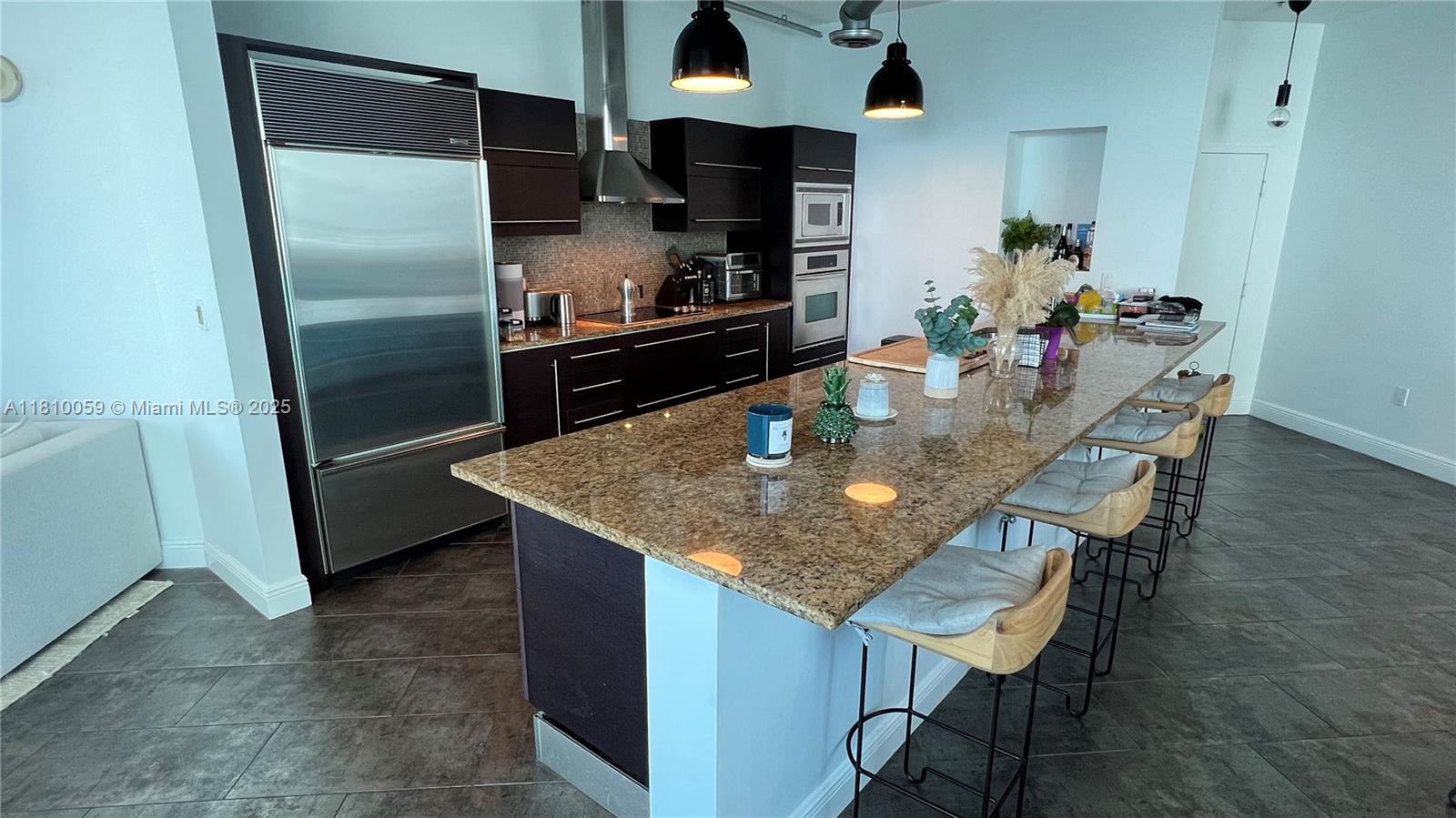 STAR LOFTS ON THE BAY CON - Residential