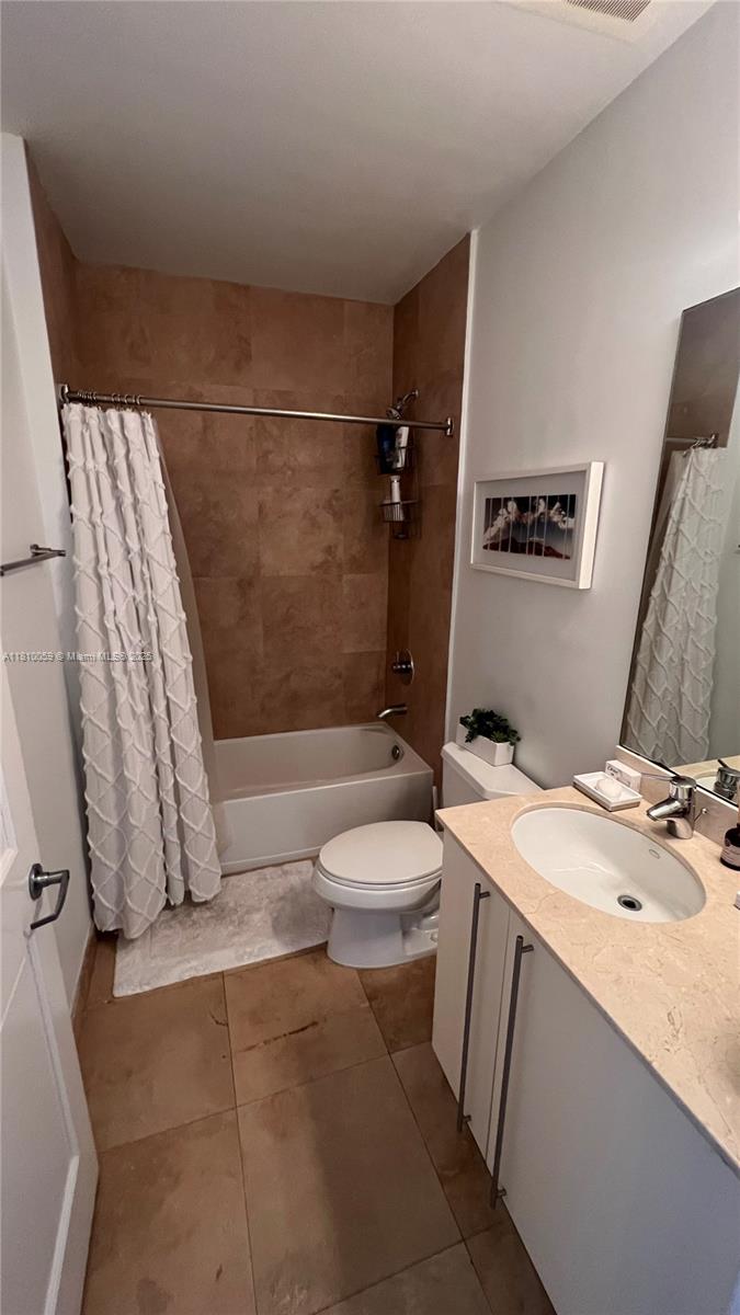 STAR LOFTS ON THE BAY CON - Residential