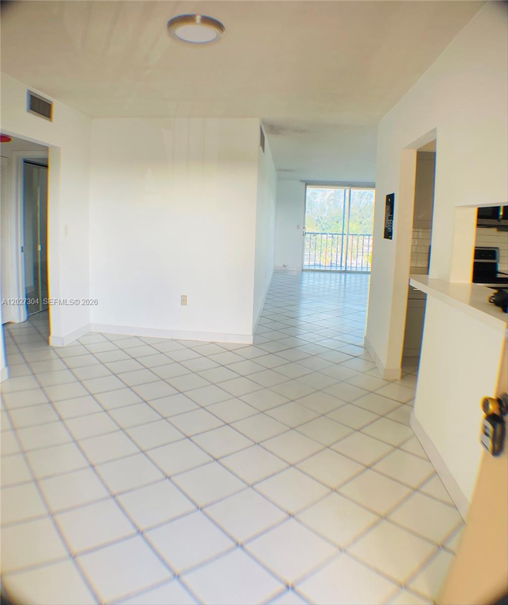 12590 NE 16th Ave 610