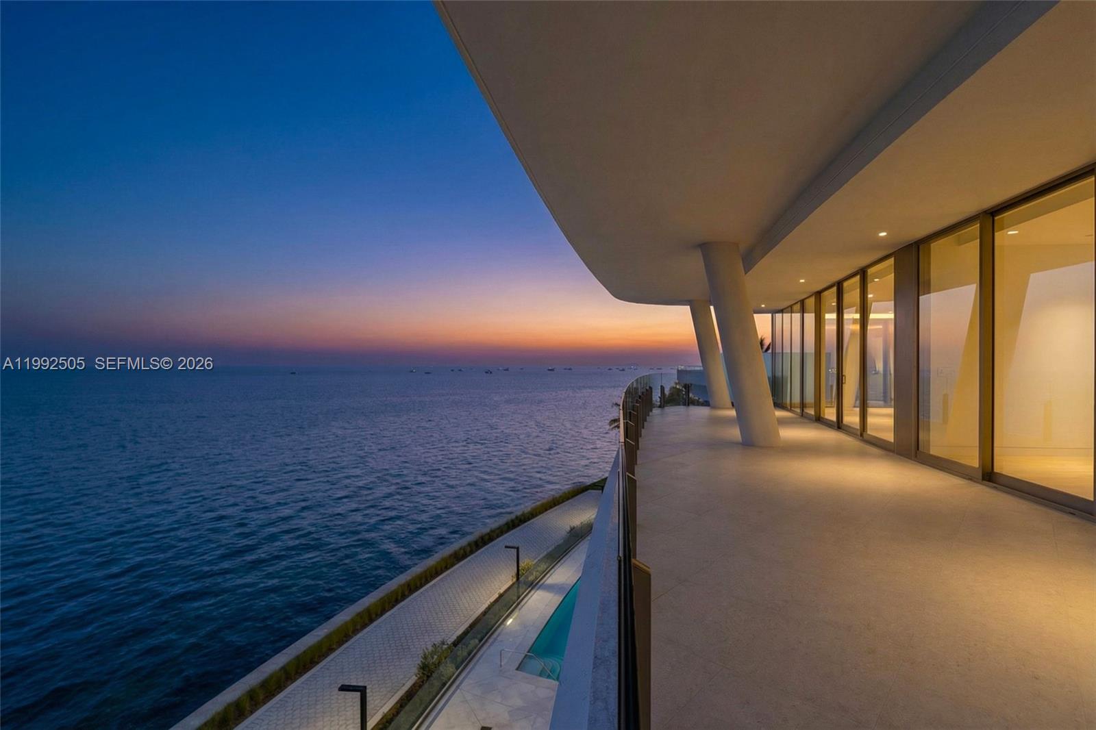 5 Grove Isle Dr. M401