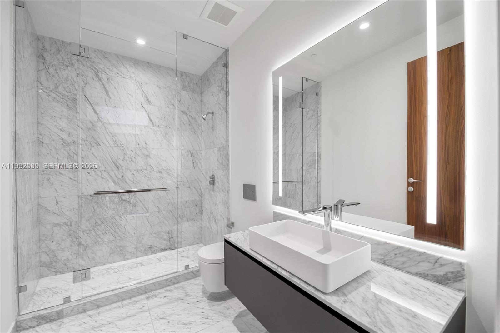 Vita at Grove Isle - Residential Lease