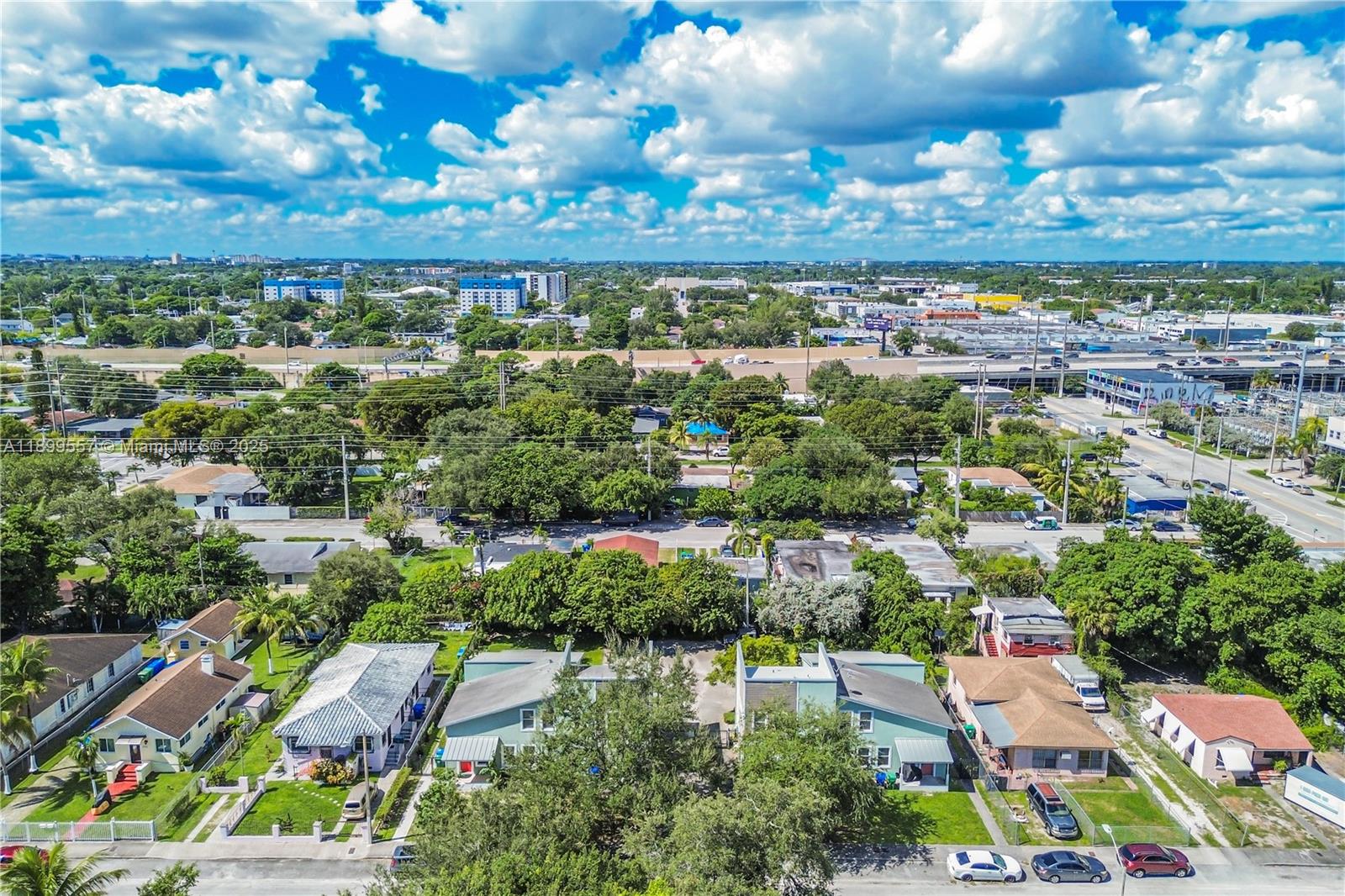 GROVELAND PK - Residential