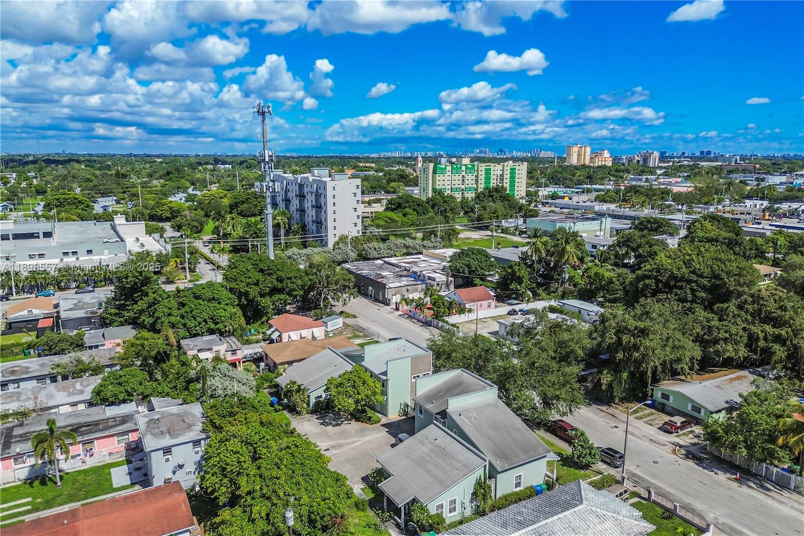 GROVELAND PK - Residential