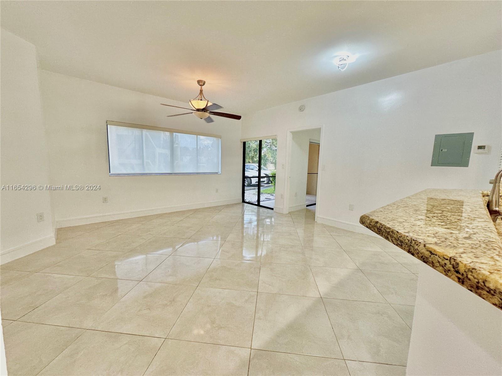 MARINA OAKS CONDO - Residential Lease