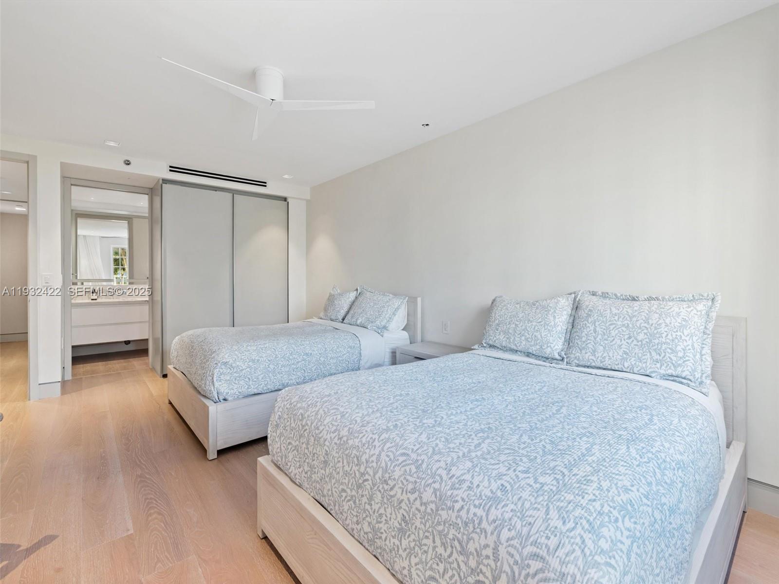 OCEANSIDE @ FISHER ISL CO - Residential