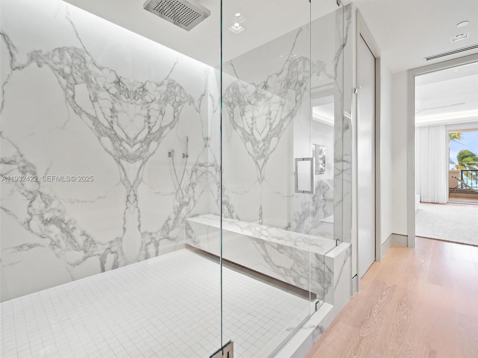 OCEANSIDE @ FISHER ISL CO - Residential