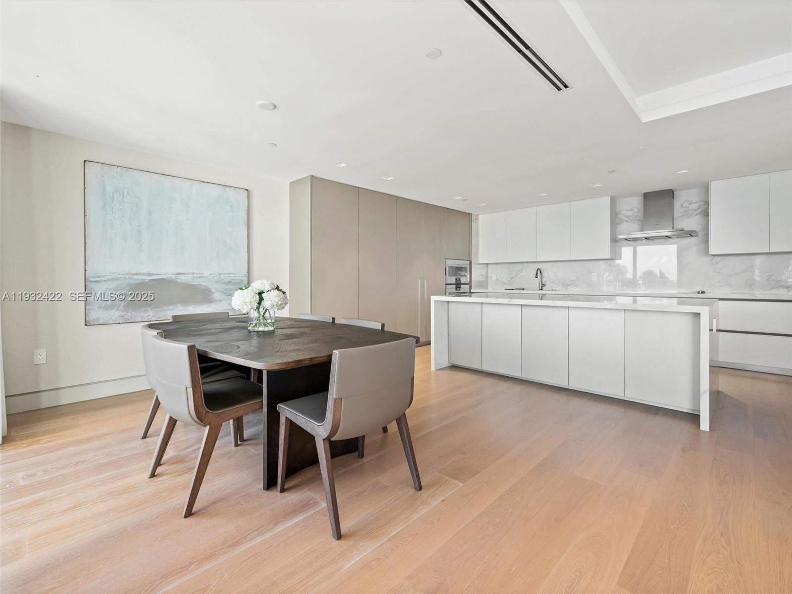 OCEANSIDE @ FISHER ISL CO - Residential