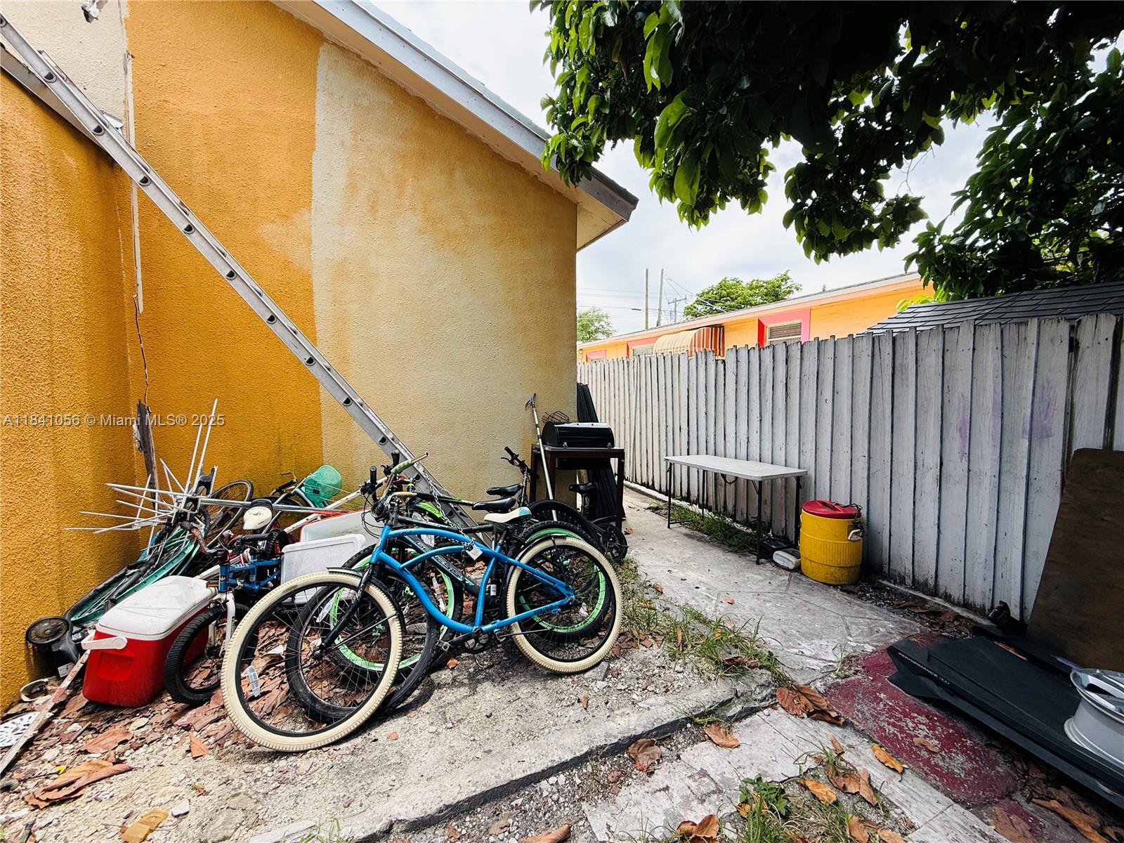 IDLEWILD PARK - Residential