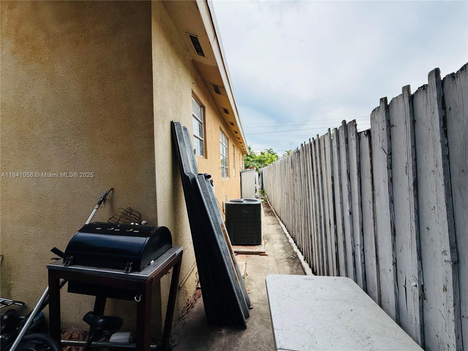 IDLEWILD PARK - Residential