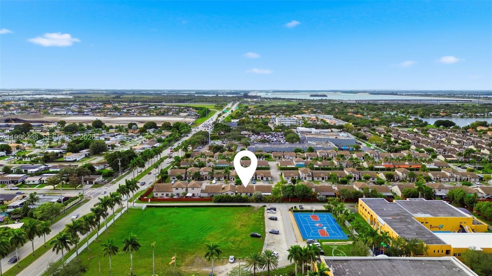 IBIS VILLA AT MIAMI GARDE - Residential Lease