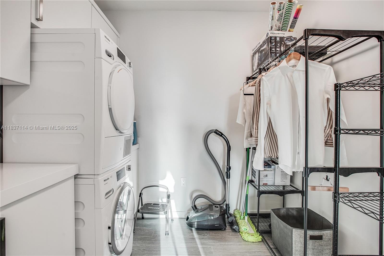 BRICKELL FLATIRON CONDO - Residential