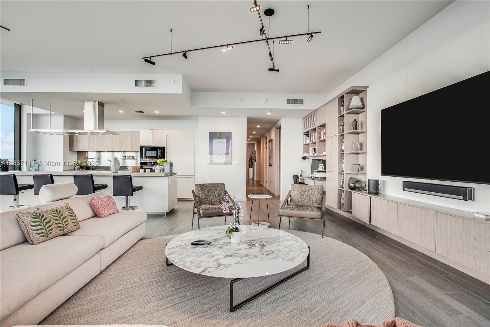 BRICKELL FLATIRON CONDO - Residential