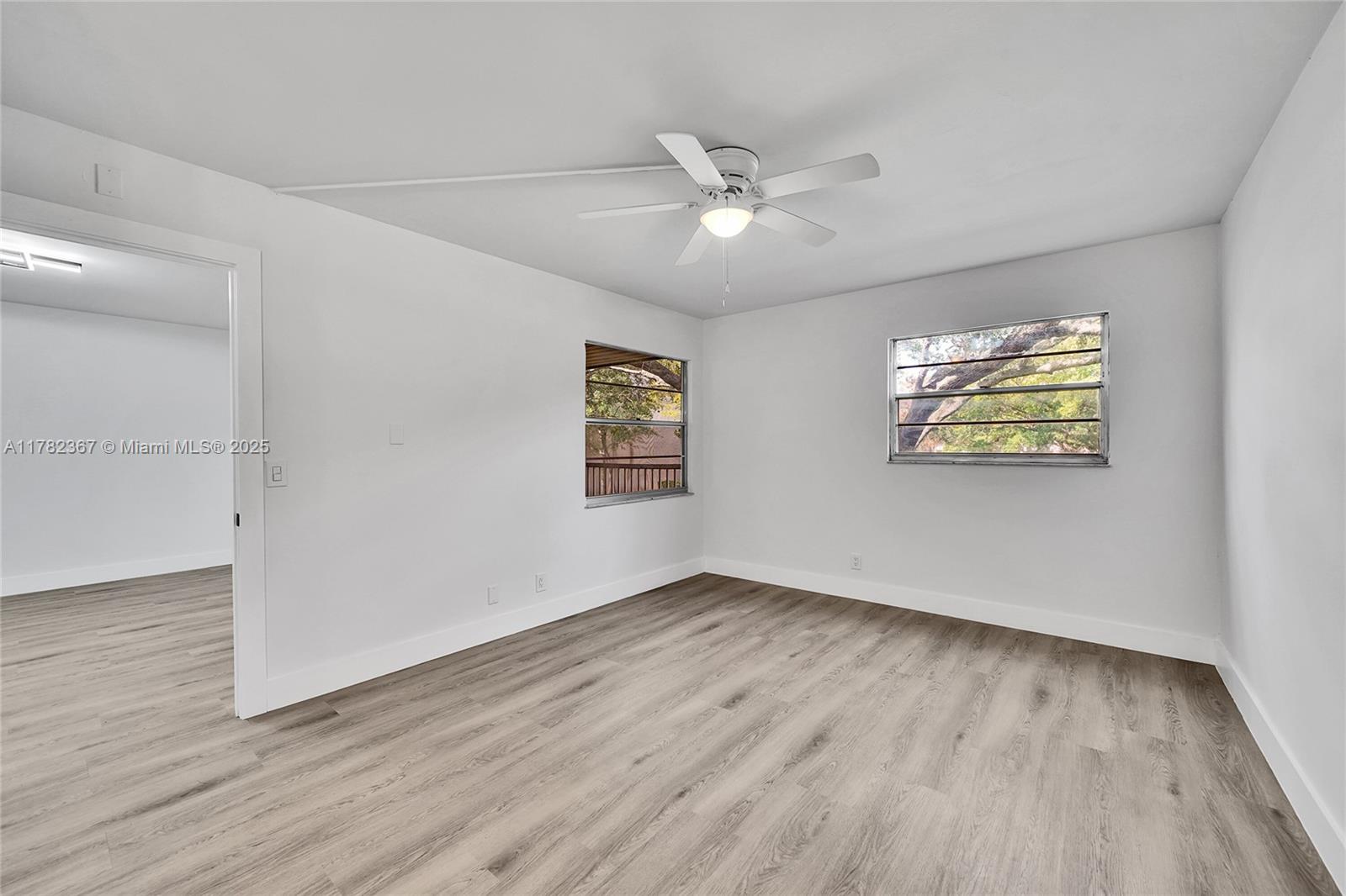 CAMBRIDGE AT CENTURY VILL - Residential