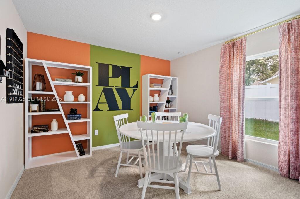 PORT ST LUCIE SECTION 25 - Residential Lease