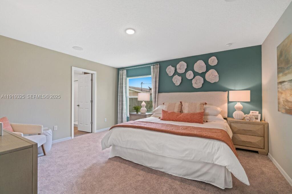 PORT ST LUCIE SECTION 25 - Residential Lease